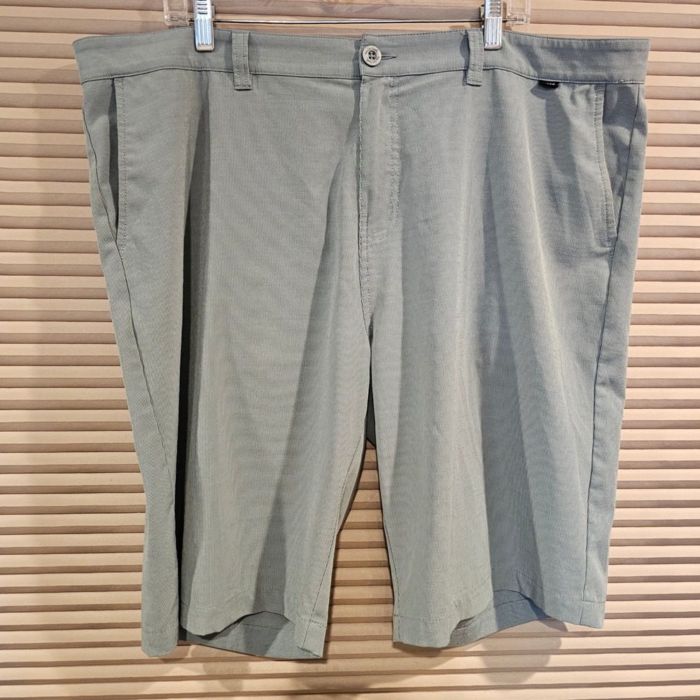 TravisMathew Mens Grey Micro Pattern Stretch Golf Lifestyle Shorts Size 42